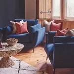 بيت للعطل The Old Vicarage
